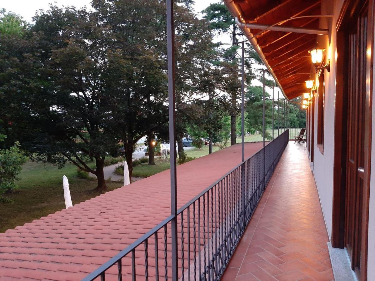 La Locanda Della Staffa Pombia Ngoại thất bức ảnh